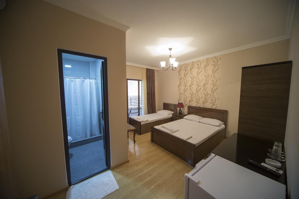 Hotel Nikala Цакалтубо Екстер'єр фото