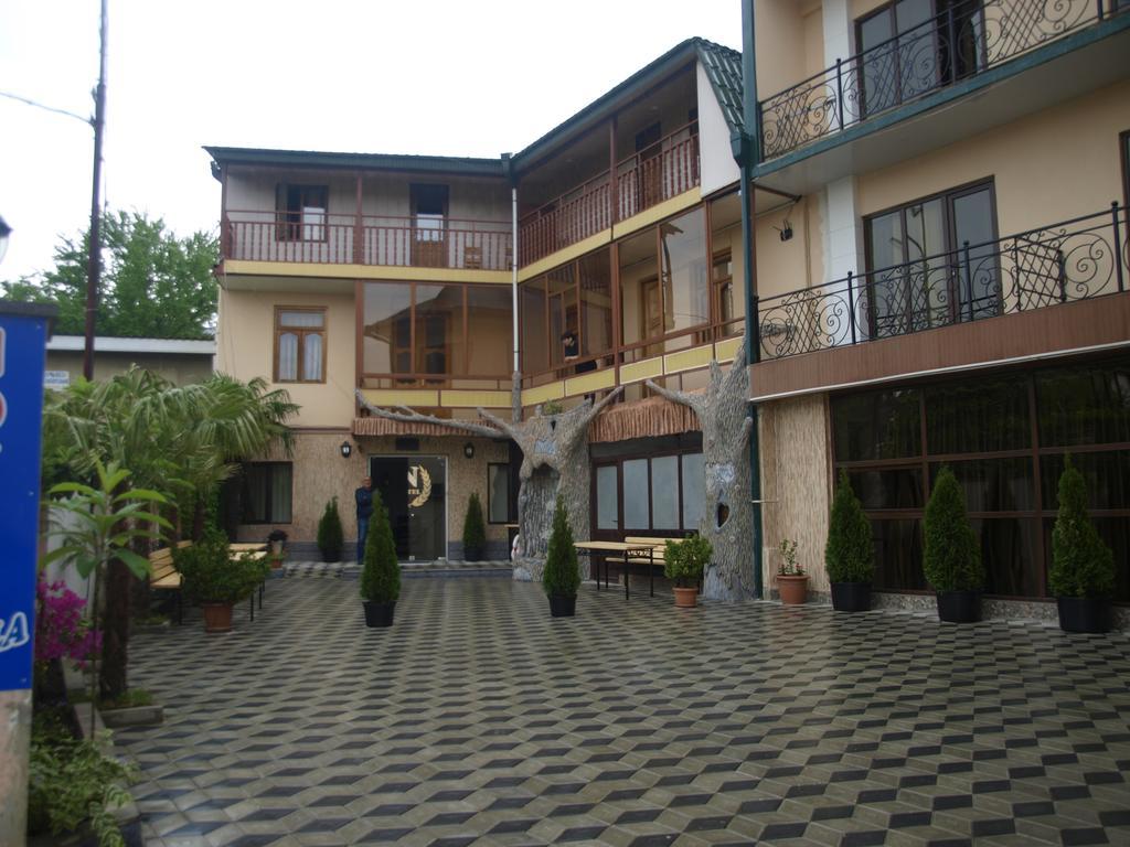 Hotel Nikala Цакалтубо Екстер'єр фото